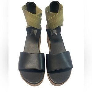 SOREL wedges with cork heel and green accents. Womens size 10.5.